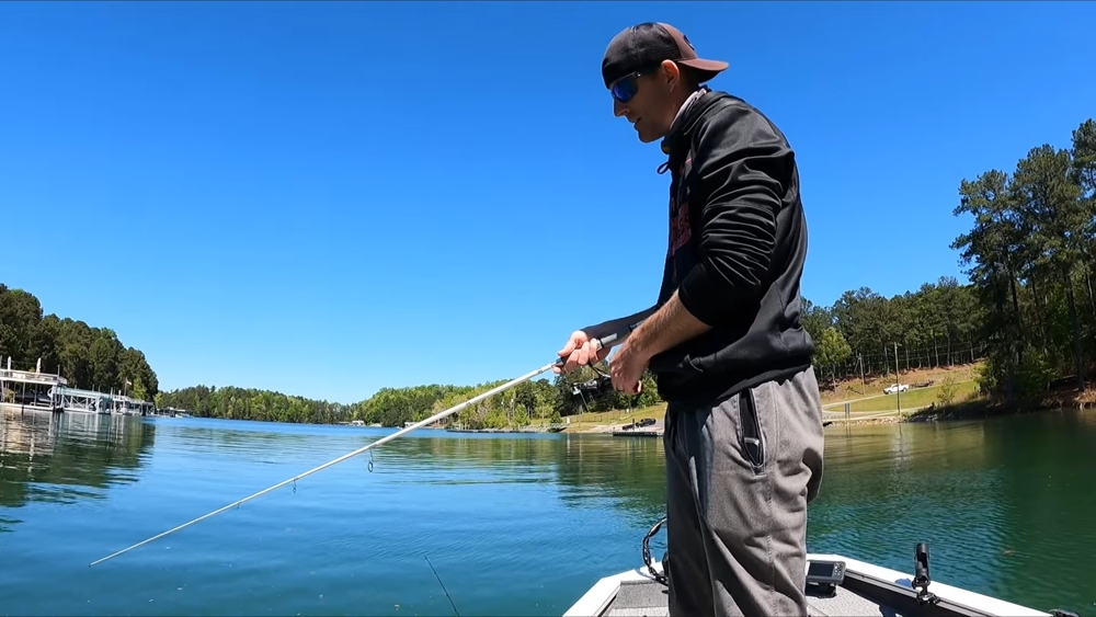 Best Spots for Fishing at Lake Lanier