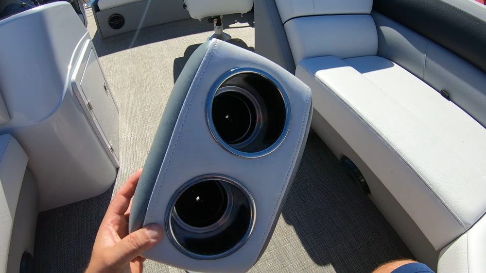 cup holders for pontoon