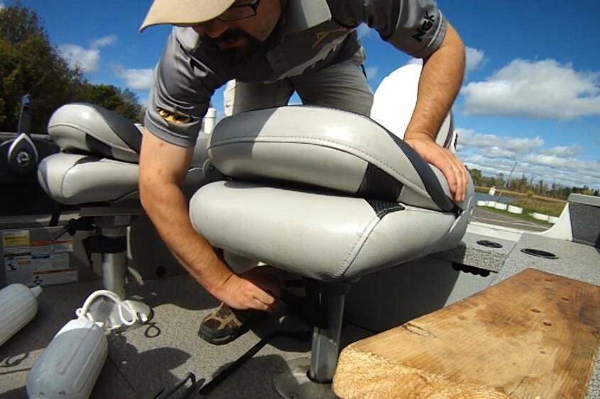 Installing a Boat Seat Suspension System