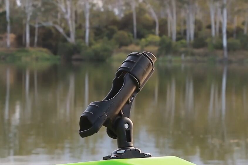 6 Best Rod Holders for Pontoon Boats - Lake Access